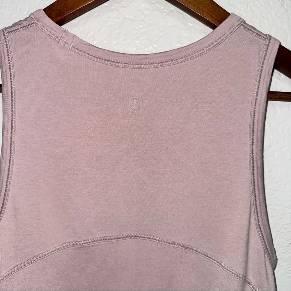 Lululemon Athletica Muscle Sleeveless Mauve Top XS Shirt High‎ Low Workout #cc